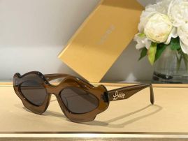 Picture of Loewe Sunglasses _SKUfw51902028fw